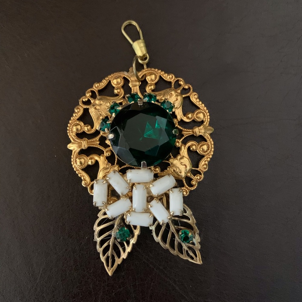 Emerald Milkglass Vintage Pendant